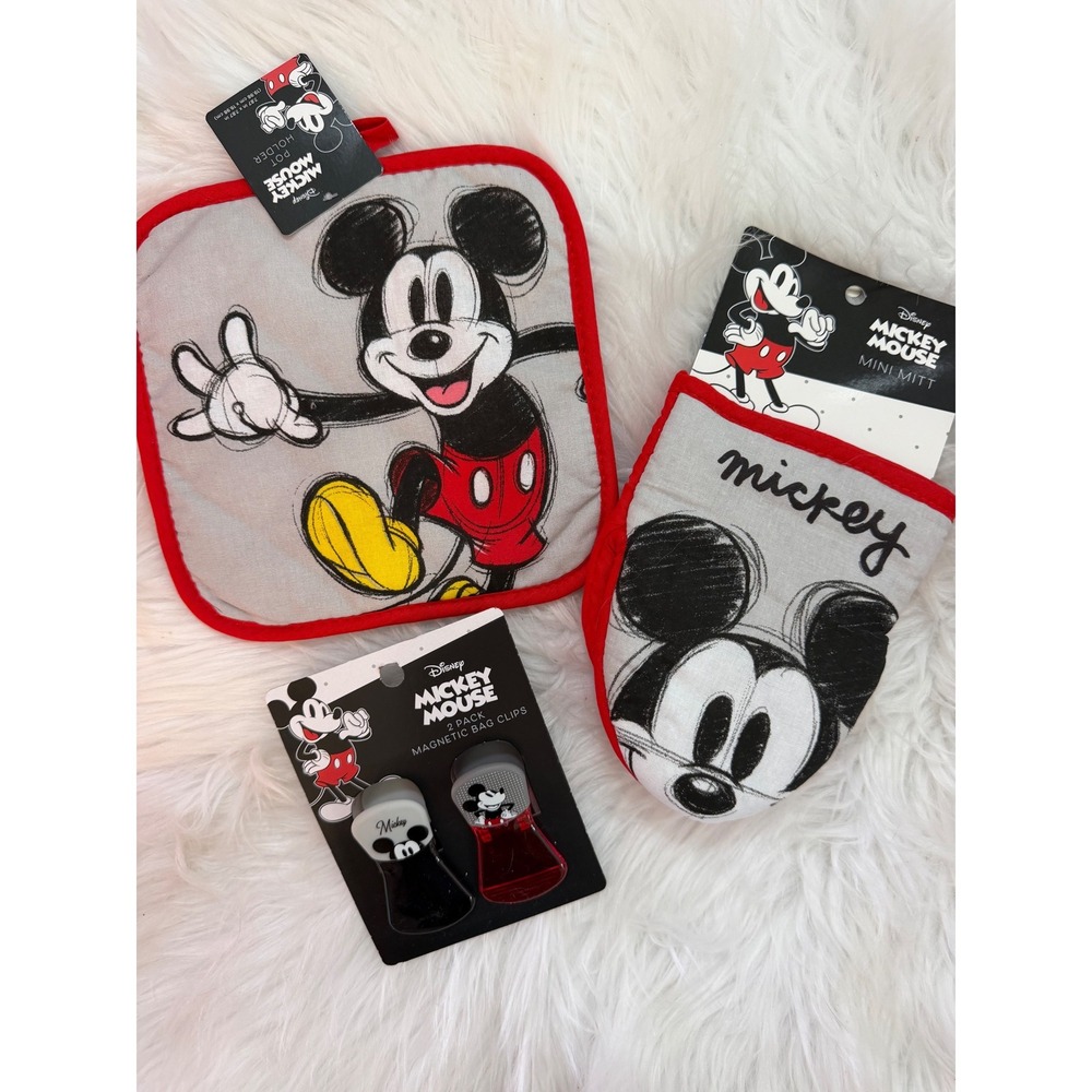 Disney Mickey Mouse Kitchen Set Pot Holder Mini Mitt Magnetic Bag Clips New